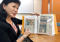 高雄市立圖書館林園分館主任李文娟完整收藏家鄉人事物的剪報，激勵大家向學、建立好名聲。