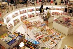 有人質疑連鎖書店的通路優勢，反而不利台灣文化發展。(本刊資料室)
