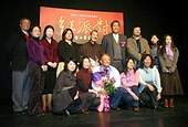 年初「金石堂紅派對」宣佈2006年度風雲出版人物，以及頒獎給出版十大最具影響力書籍的出版社。(金石堂提供)