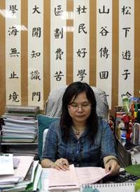 在校長蔡素貞的帶領下讓松山社大浴火重生。(耿詩婷攝)