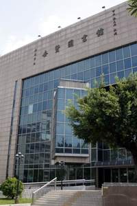 世賢圖書館帶動嘉義市西區的文化脈搏。