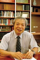 明道大學校長陳世雄。