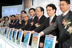 各界拋磚引玉，捐贈電子書到偏遠地區。
