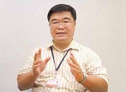 國立公共資訊圖書館研究員賴忠勤認為，Beacon 可以透過虛實合一的應用，滿足讀者使用需求。